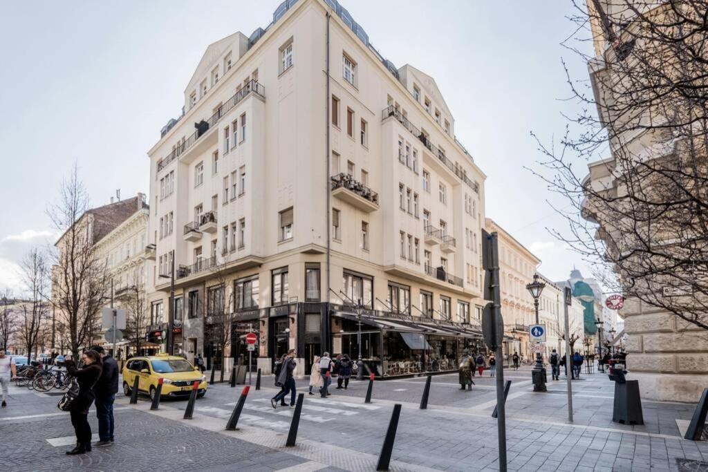 Oktober 6/8 Apartment Βουδαπέστη Εξωτερικό φωτογραφία