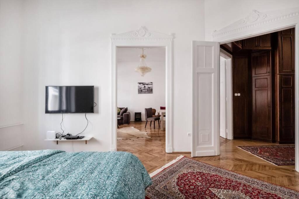 Oktober 6/8 Apartment Βουδαπέστη Εξωτερικό φωτογραφία