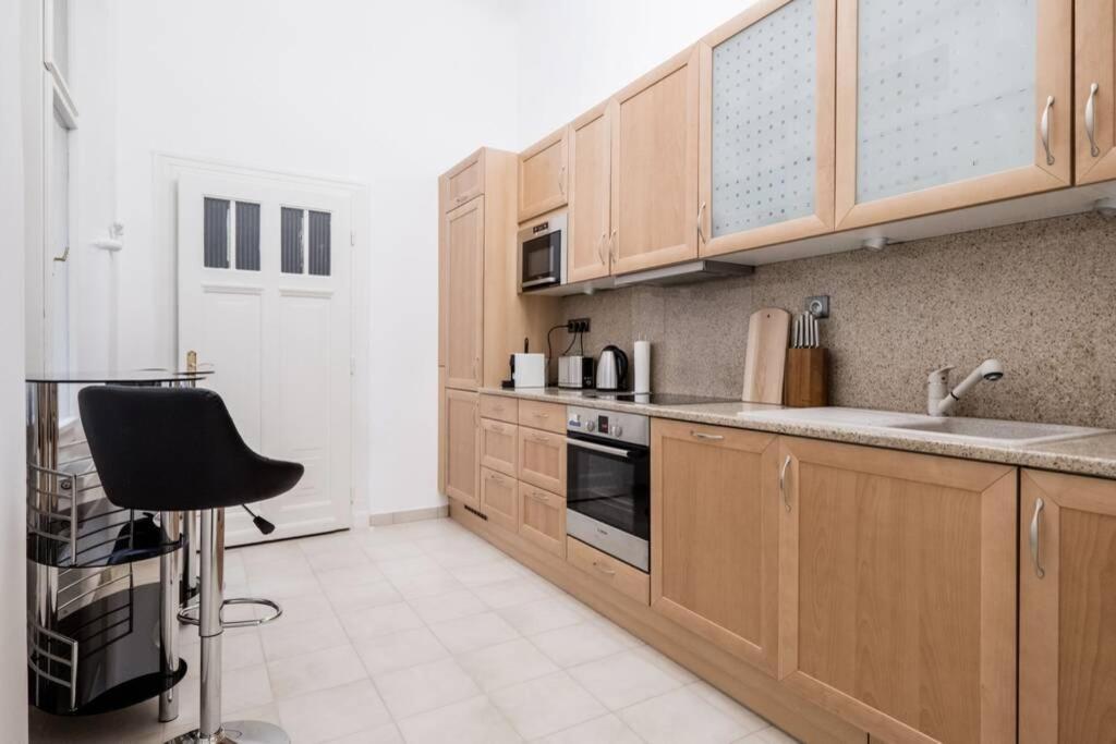 Oktober 6/8 Apartment Βουδαπέστη Εξωτερικό φωτογραφία